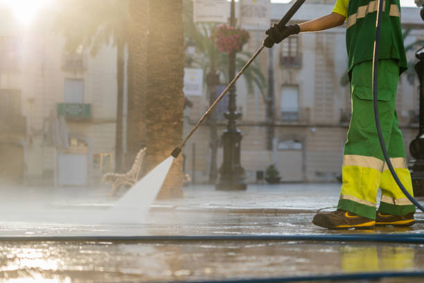 Best Commercial Pressure Washing  in Tangelo Park, FL